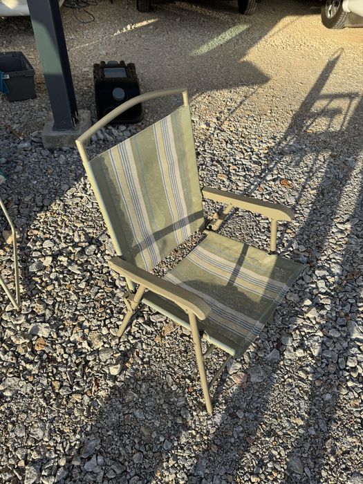 Сгъваеми столове