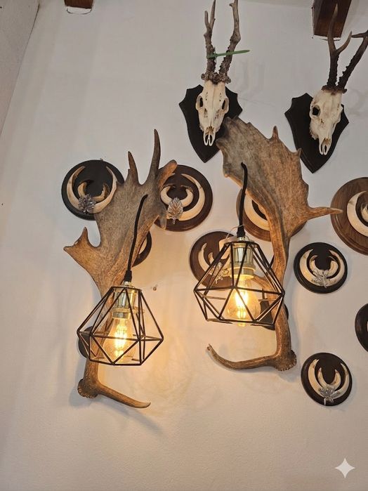 Candelabru aplica din coarne de cerb