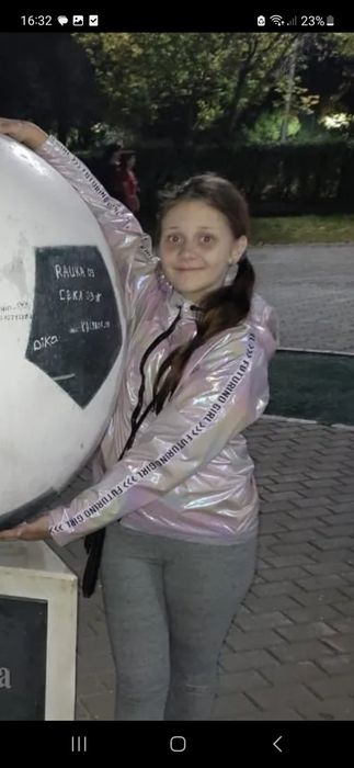 Куртка и ветровка осень для девочки