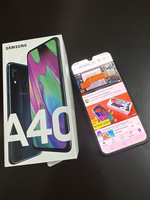 Смартфон Samsung А40