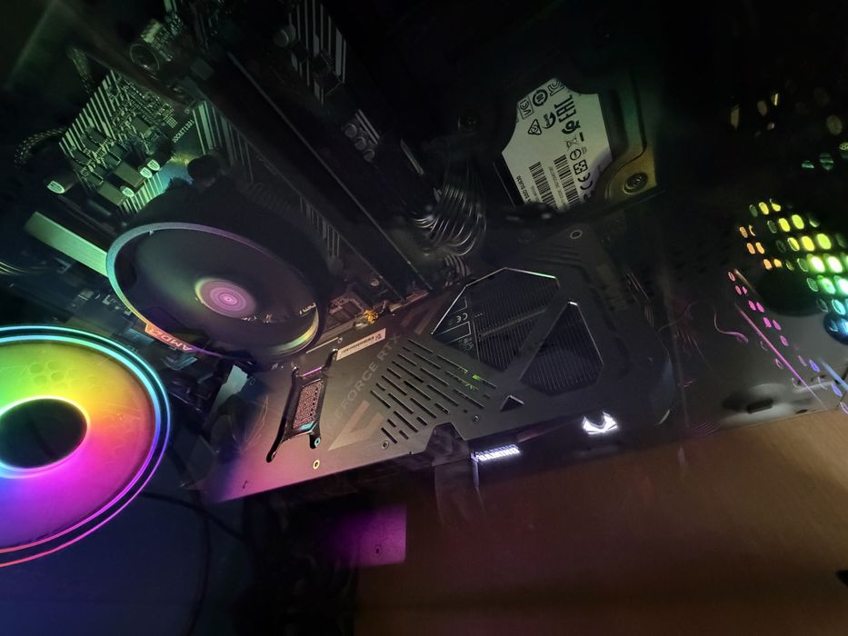 Pc Gaming Rtx 5070 Ti 16GB/Ryzen 5600G/ 16 GB Ram/3 SSD (1 NVME)