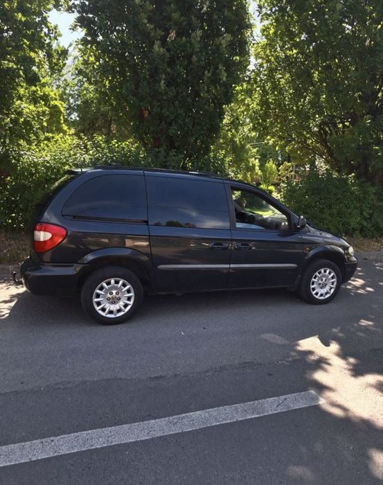 CHRYSLER Grand Voyager 2005 — imagine 3
