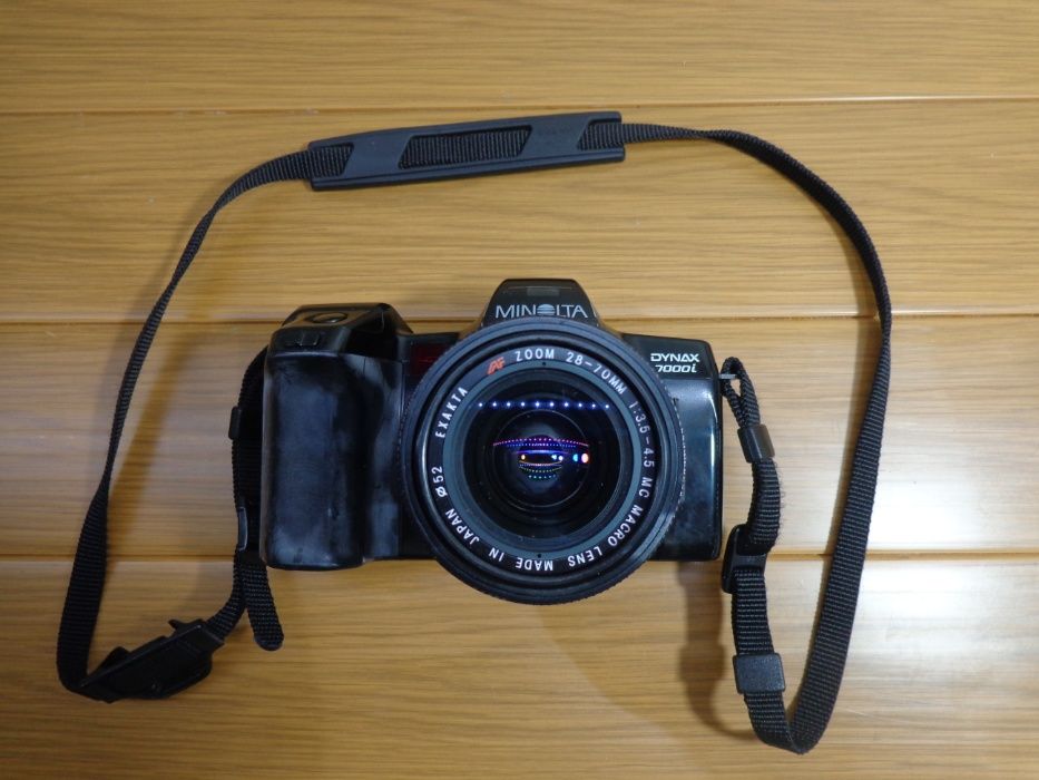Фотоапарат Minolta Dynax 7000i