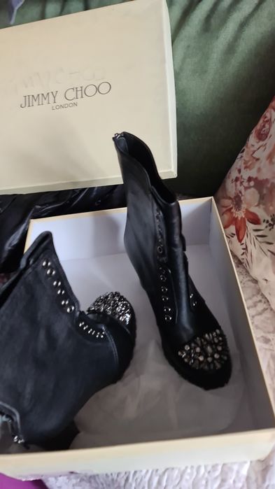 Продам сапоги новые