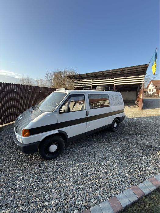 Vw Caravelle Overlanding