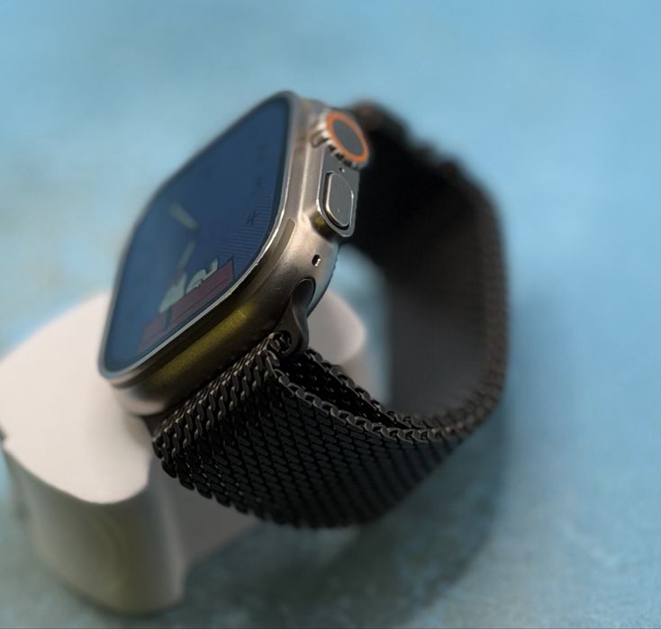 Смарт часовник Apple Watch Ultra 1st Gen GPS + Cellular 49mm Titanium – Black Milanese Strap