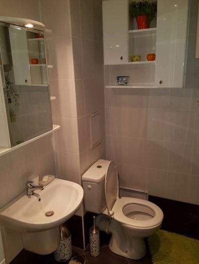 Дава се под наем Двустаен апартамент в София, Център - 80 кв.м за 650 € - Снимка #2