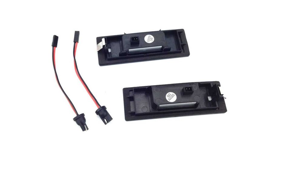 Set Lampi LED nr inmatriculare BMW E63 E64 E81 E87 F06 F12 F13 F20 Z4