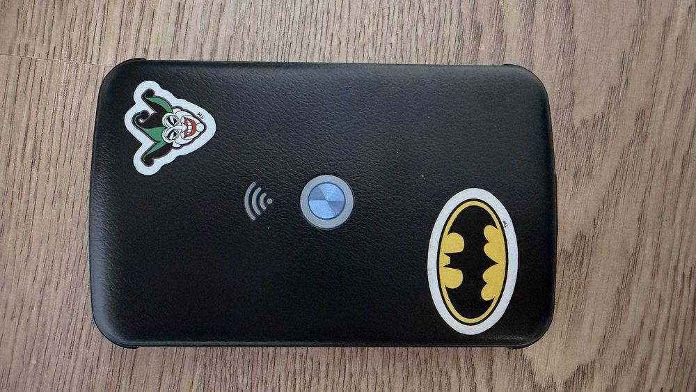 Pokefi — router Wi-Fi de buzunar fără cartelă SIM, 170+ țări, ca nou