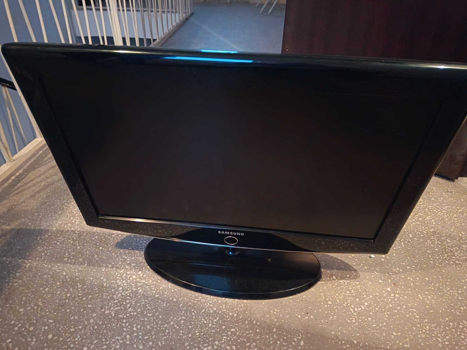 Televizor Samsung LCD
