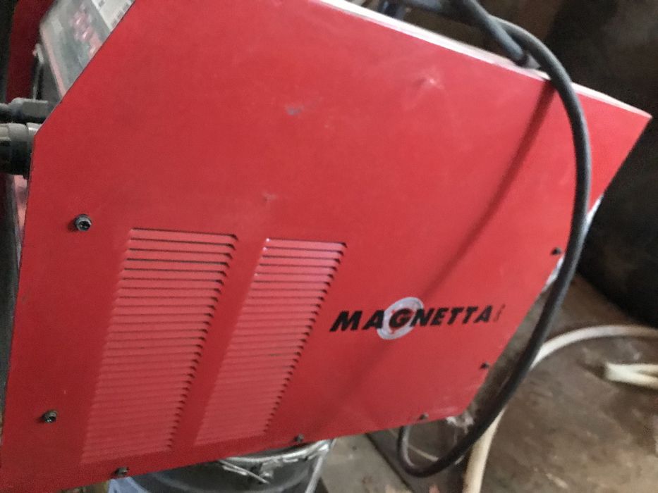 cварка Magnetta Mig 250