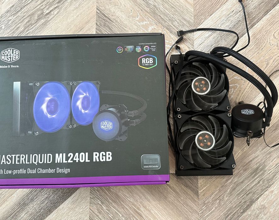 Водно охлаждане  - Cooler Master MASTERLIQUID ML240L RGB
