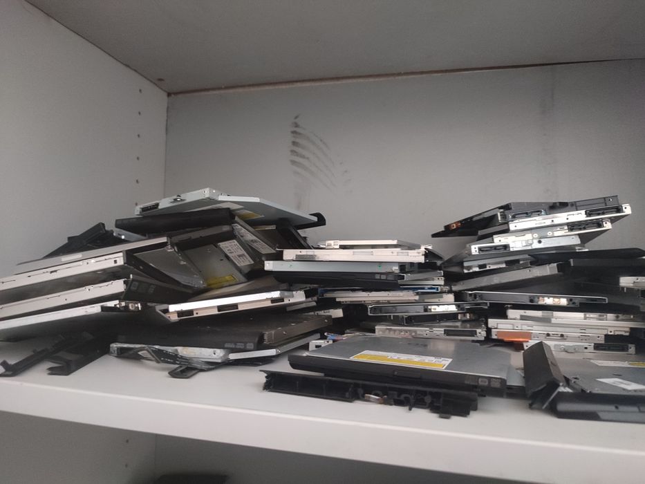 Lot 100bucati DVD Writer de laptop - 12,5mm și 9,5mm Sata și IDE