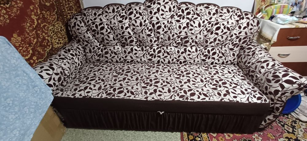 Продам Диван,  в отличном состоянии,  и в рабочем