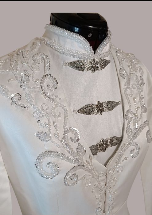 Келин койлак, оқшом либоси