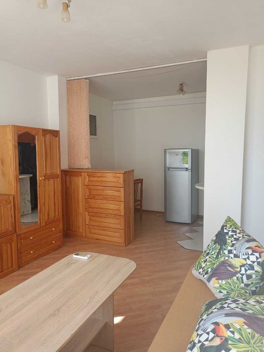 Дава се под наем Едностаен апартамент в Шумен, Пазара - 40 кв.м за 248.88 € - Снимка #2