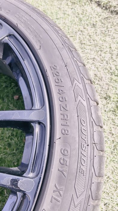 Продаю шины с диской