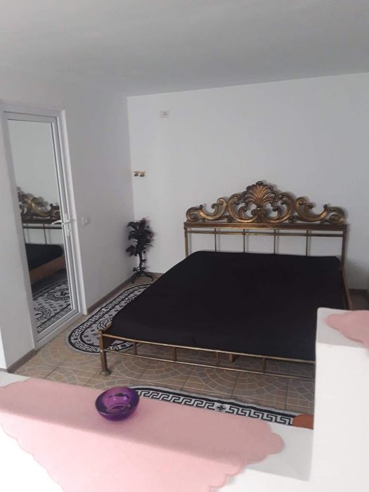 Închiriez doua garsoniere Tuzla