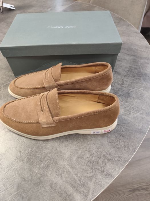 Продажа обуви со скидкой