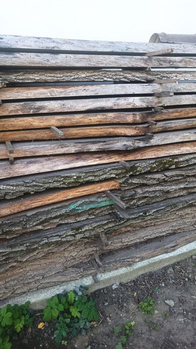 Cherestea de stejar și nuc