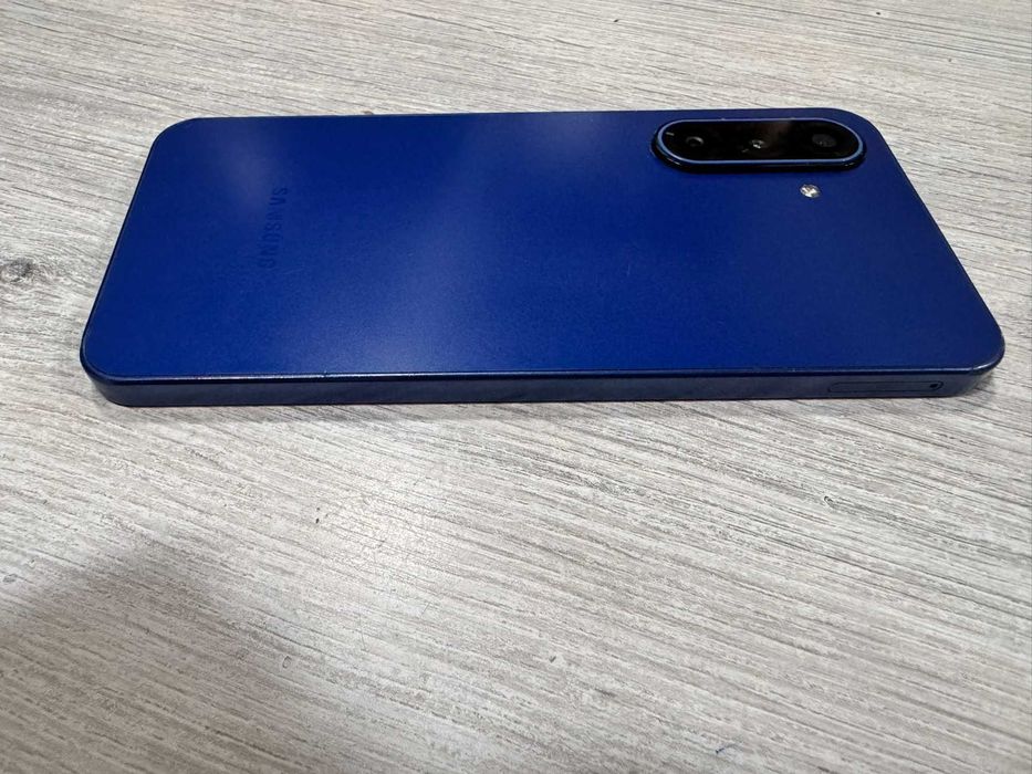 Samsung Galaxy A17 5G 128GB 4GB RAM Dual
