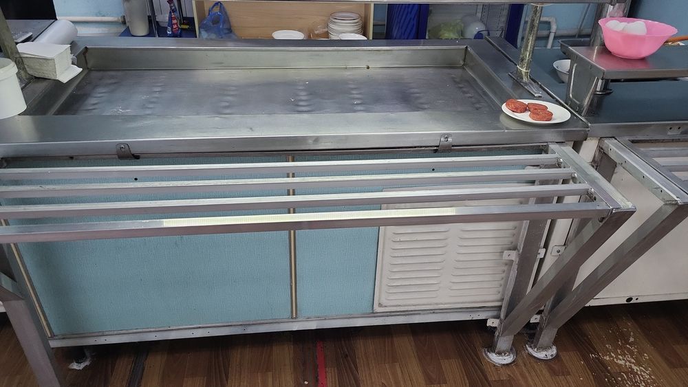 Горизонтальный холодильник для рыбы