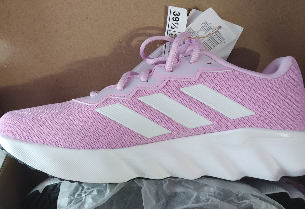 Дамски маратонки за бягане adidas