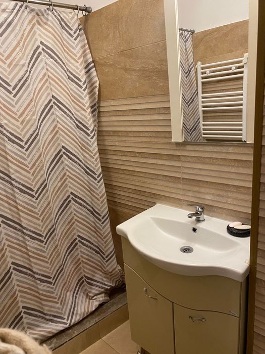 Închiriez Garsoniera Nicolae Labis Tractorul 43mp balcon