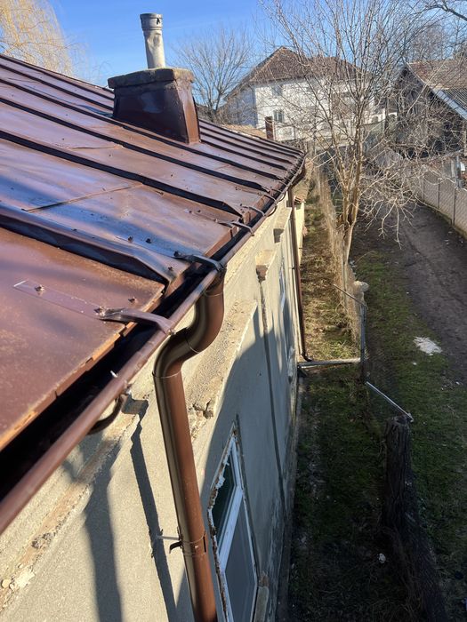 Reparatii si vopsim acoperisuri