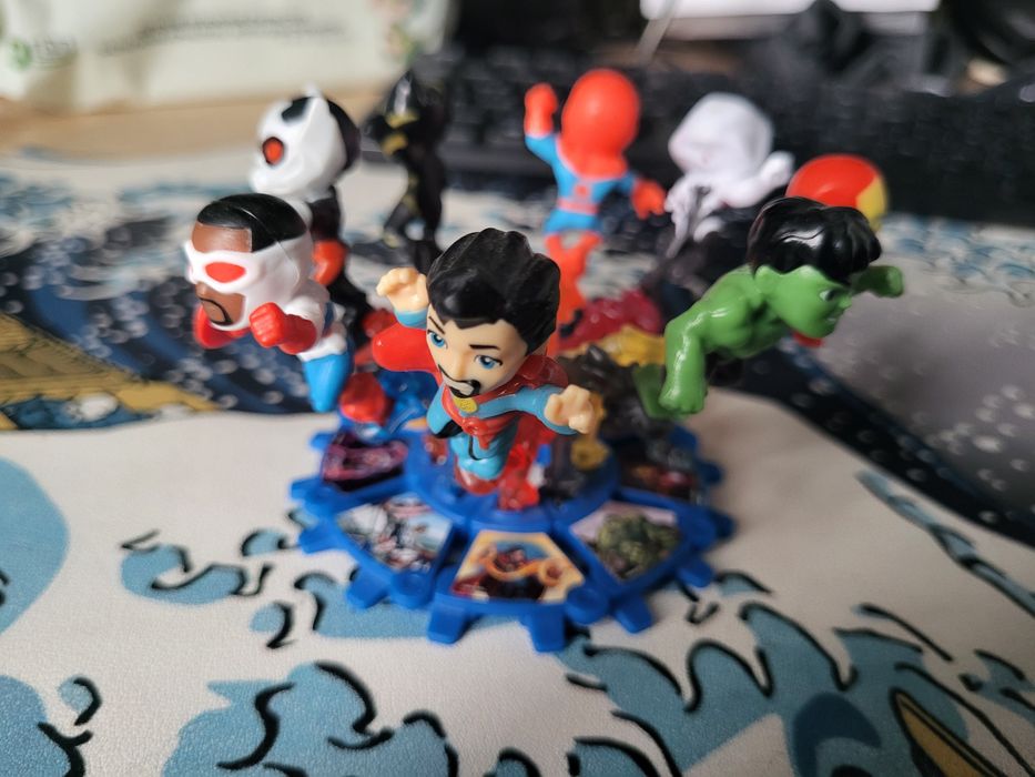 Коллекция киндер марвел