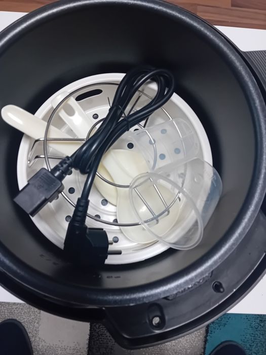 Oala de gătit electrica