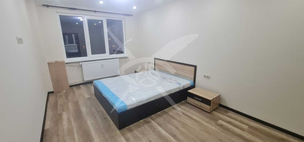 Дава се под наем Тристаен апартамент в София, Мусагеница - 84 кв.м за 847.62 € - Снимка #2