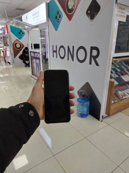 Iphone 13pro max
Aybi icloud parol esda yuq hamma narsa yuklaydi
Pas k