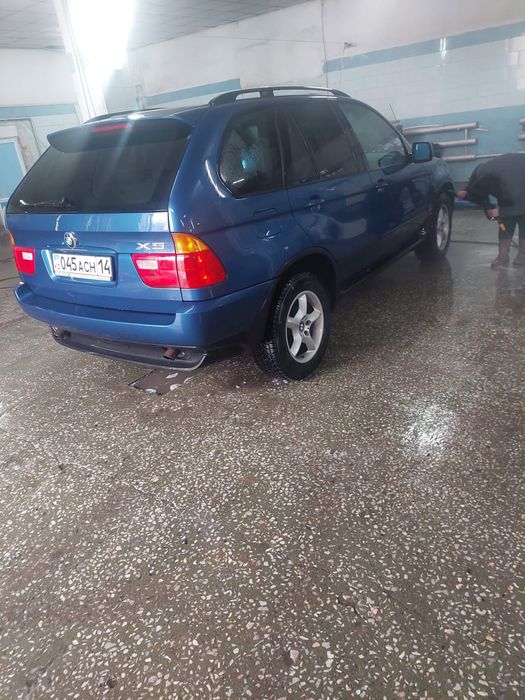 Продам машину BMV×5