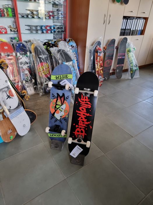 Birdhouse blood logo 8.0