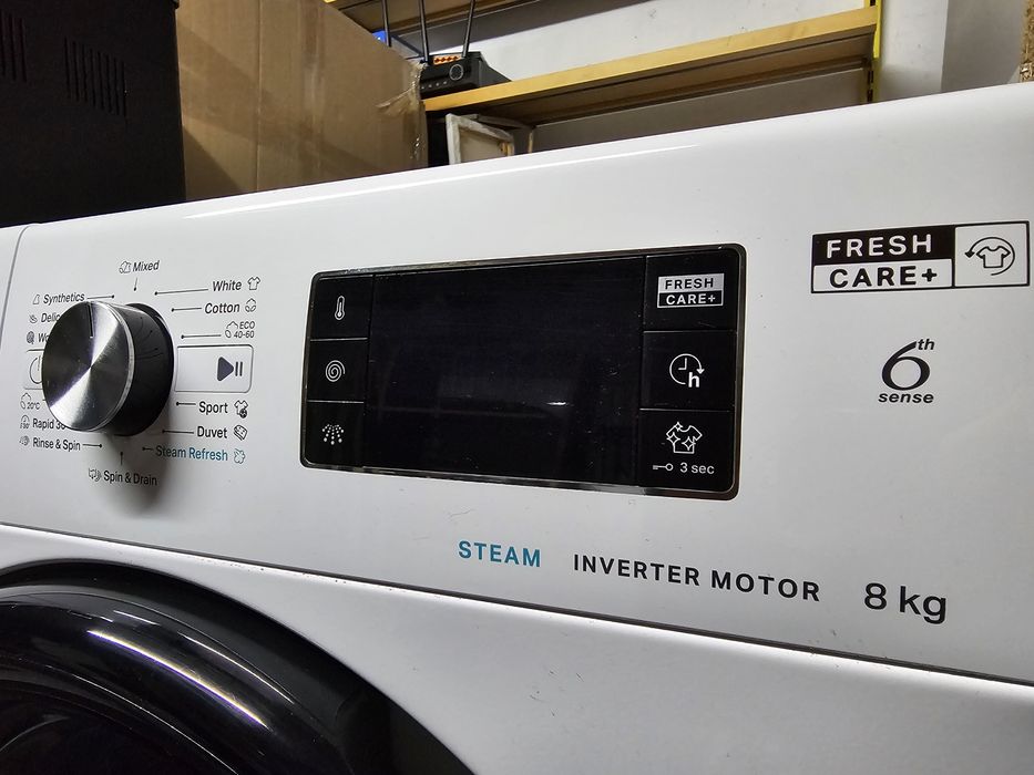 Mașina de spălat Whirlpool 8 kg  stare perfecta de funcționare