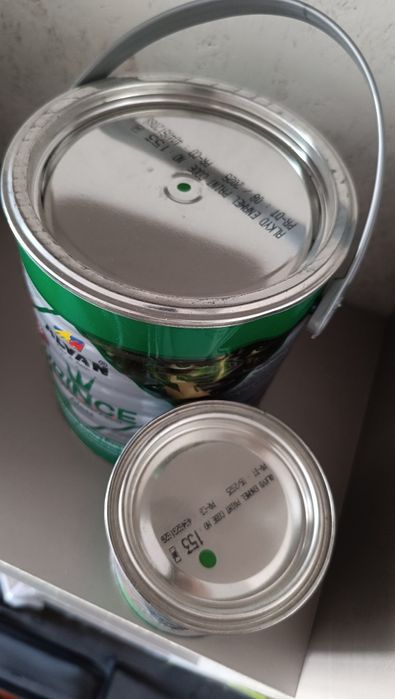 Продам краски лаки и растворители