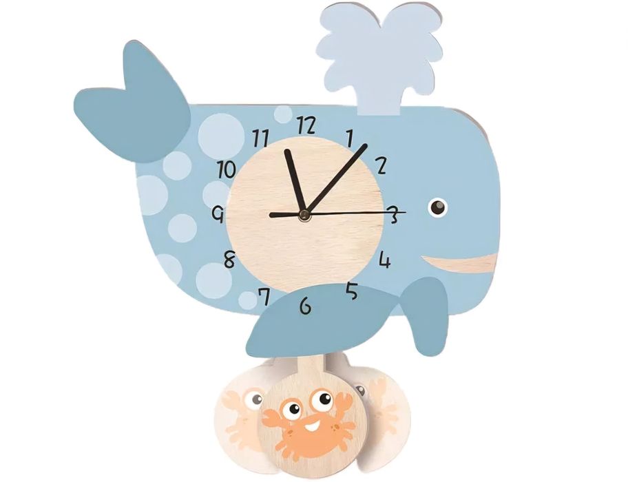 Ceas de perete din lemn pentru camera copii, 34x38cm - SIGILAT
