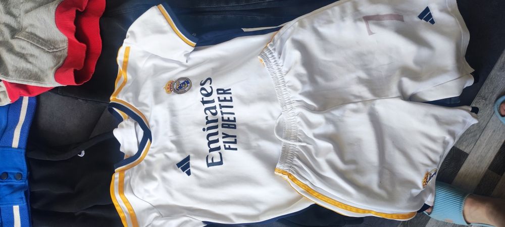 Отдам вещи для мальчика