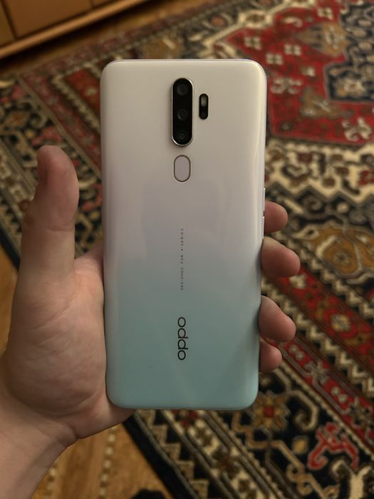 Телефон oppo a9 2020