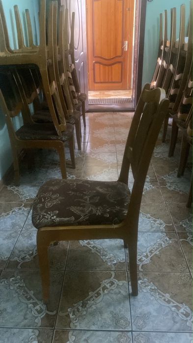 Стулья деревянные