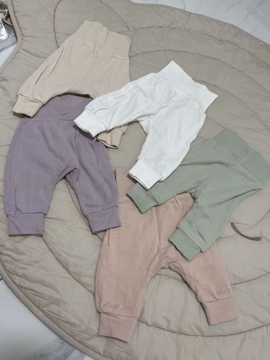 Бебешки дрехи за момиче от H&M