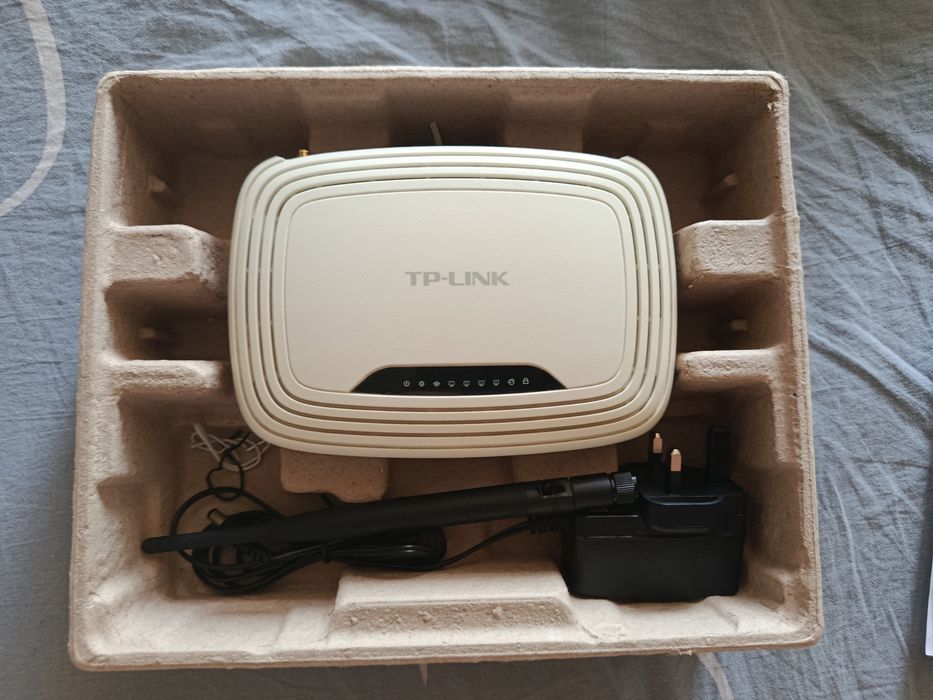 Продам роутер 3 шт.