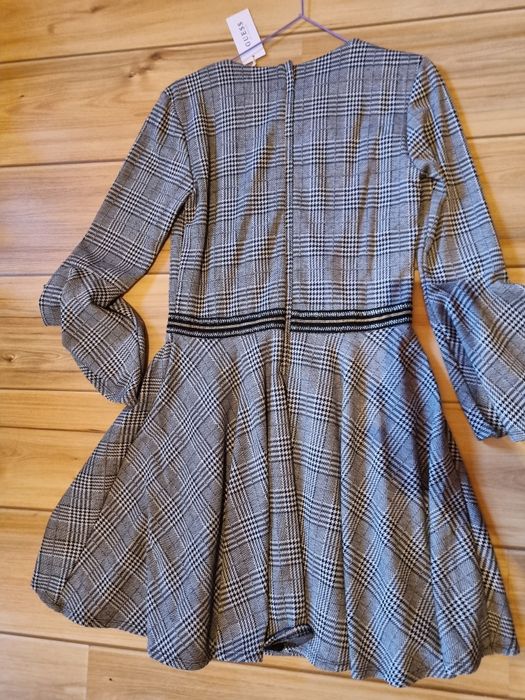 Rochie noua Guess 16 ani, xs, s