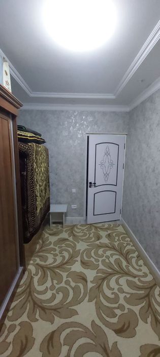 Срочно продаётся квартира в яшнобадском районе Авиасозлар 1