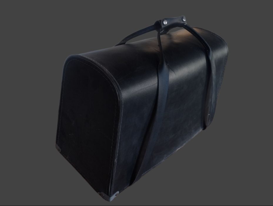 Машинка с футляром