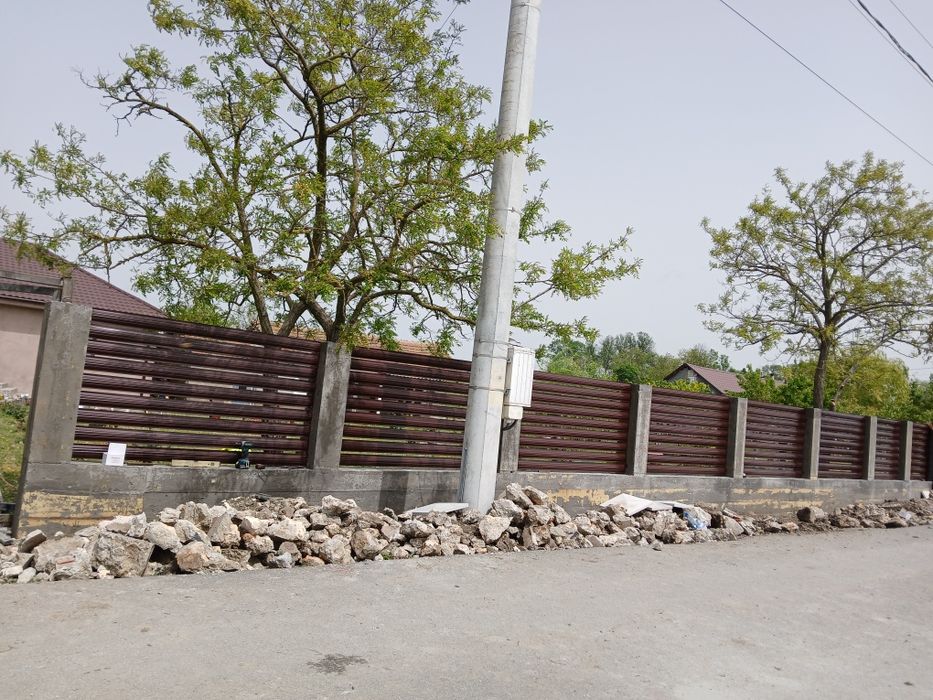 Executam garduri și porți la comanda