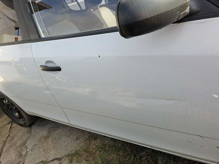 SKODA Fabia 2010 — imagine 3