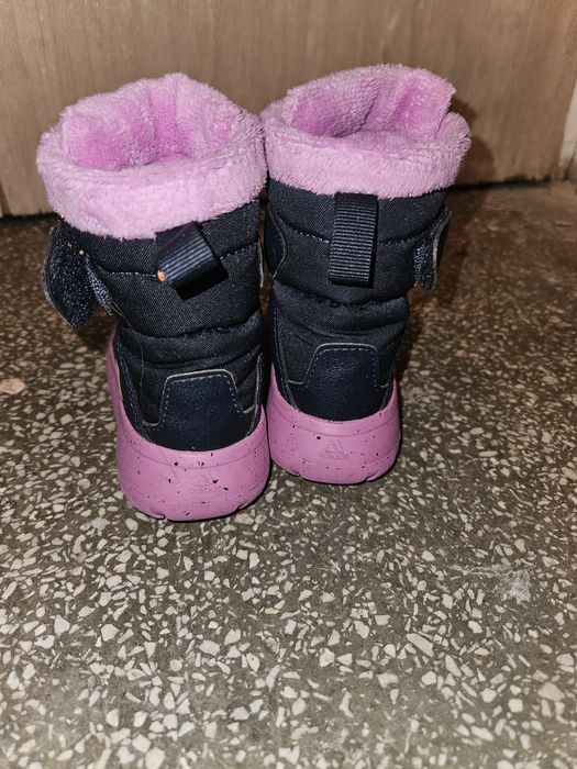 Ghete Adidas mărimea 23 si 24