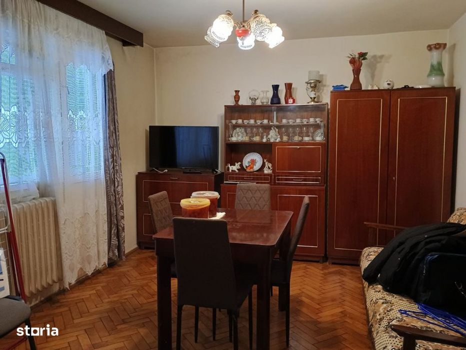 Vanzare apartament cu 3 camere str Gr Alexandrescu